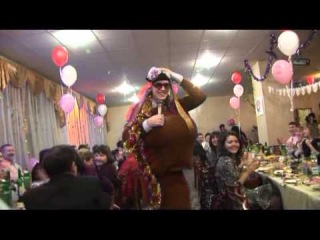 Тамада- ведущий,на русском и татарском языках вокал,,живая музыка,DJ