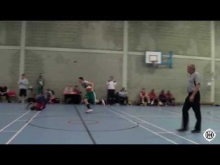 Alex Roberts ('97) Sends Kid Tumbling on the Crossover Before Dropping the Dime! Cheshire Wire