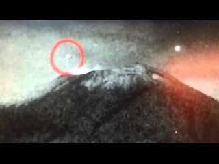 OVNI entra al volcán Popocatépetl - 30.MAYO.2013