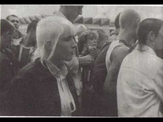 THE MOHAWKS - Skinheads Shuffle.wmv