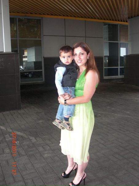 Шорена шония в купальнике