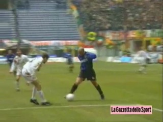 Легенды мирового футбола. Роналдо Луис Назарио де Лима (Ronaldo Luís Nazário de Lima)