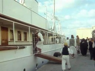 Пуаро. Происшествие в море (1.7)