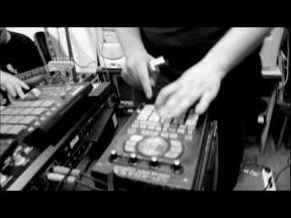 Jam Session 12.05.12 (Sasha Ate, Needow, DJ Denis Popov, Danya Liverpool, Sasha James & Eli (Akella))