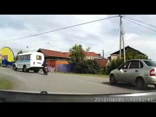 Придурок на мото Мотоциклы и мотоциклисты | Yamaha | Ktm | Honda | Suzuki | Ducati | Bmw | Kawasaki | Стантрайдинг | Трюки | Слет | Дрифт | Прохват | Дтп | Прикол | Мото | Гонки | Драг | Спортбайк | Драка | GoPro |