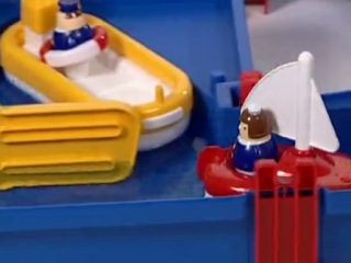 Baby Einstein - Baby Neptune (Изучаем воду)