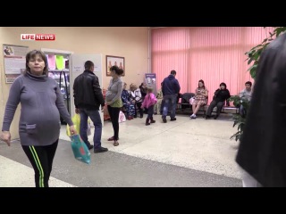 В Санкт-Петербурге сотрудники полиции сняли на видео попытку продажи ребенка узбечками_