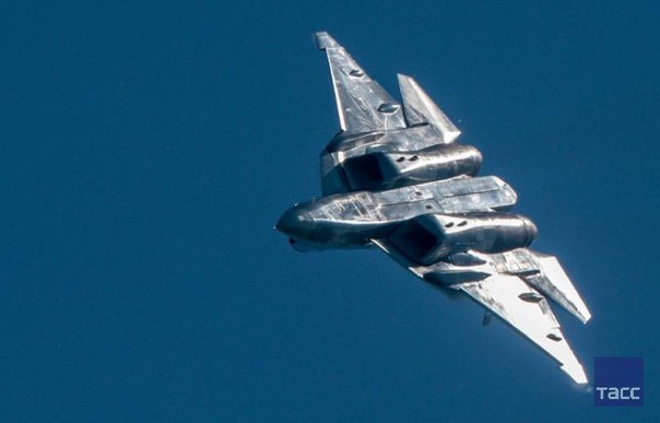 Израильский оператор спутников утверждает, что сфотографировал российские Су-57 в Сирии: