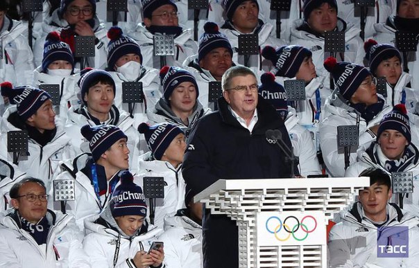 Президент МОК объявил XXIII зимние Олимпийские игры закрытыми: