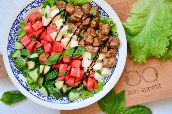 Салат по-итальянски с курицей