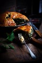 Пирог с крапивой и курицей