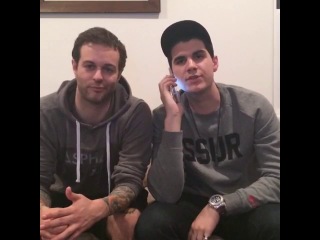 How Guys answer calls from Girls vs How Girls answer calls from Guys