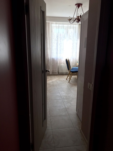 Ищу соседку!!! <br>Только девушки, парней не рассматриваю<br>Ищу соседку (19-30 лет): порядочную, платежеспособную, ЧИСТОПЛОТНУЮ!!!(отвечаю за квартиру перед хозяйкой), уважающую личное пространство. <br>В квартире есть все необходимое для проживания. Квартира ОДНОкомнатная, но достаточно просторная. Современный ремонт. Два спальных места. Один шкаф и тумбочка. <br>м. Щёлковская 15-20 минут на общественном транспорте, с пробками минут 30.<br>По оплате 10500 с человека + ку ( депозит 10500 при въезде).<br>Более подробную информацию в личку. - фото Фото: Ищу соседку!!! <br>Только девушки, парней не рассматриваю<br>Ищу соседку (19-30 лет): порядочную, платежеспособную, ЧИСТОПЛОТНУЮ!!!(отвечаю за квартиру перед хозяйкой), уважающую личное пространство. <br>В квартире есть все необходимое для проживания. Квартира ОДНОкомнатная, но достаточно просторная. Современный ремонт. Два спальных места. Один шкаф и тумбочка. <br>м. Щёлковская 15-20 минут на общественном транспорте, с пробками минут 30.<br>По оплате 10500 с человека + ку ( депозит 10500 при въезде).<br>Более подробную информацию в личку.
