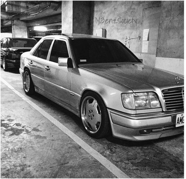 Mercedes-Benz W124 AMG