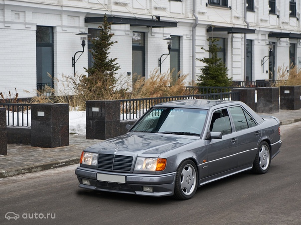 Стильный немец в идеальном состоянии. Лимитированная AMG версия. Из коллекции. Машина сохранилась в первозданном виде. Брутальный внешний вид «того-самого»