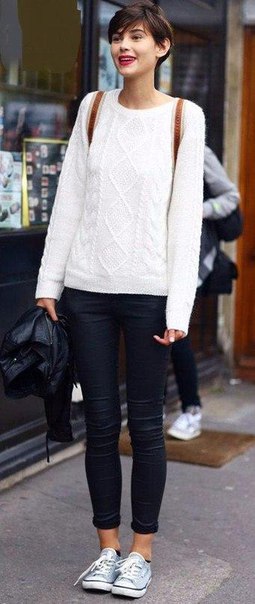 Белые свитера размера oversize