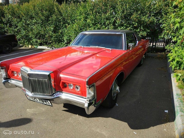 Стиль Lincoln Continental Mark III достаточно хорошо прошел испытание временем. Он не похожина старый автомобиль, кажется современным и сегодня, и может легко и безопасно эксплуатироваться в интенсивном дорожном движении в современных условиях.