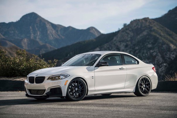 Жизнерадостный BMW M235i F22 ^_^