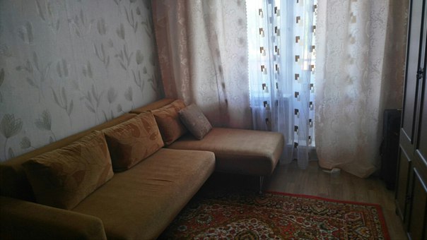 Ищу соседку в однокомнатную квартиру. <br>В квартире выполнен косметический ремонт, чистая и аккуратная. Все есть-холодильник,плита,телевизор и многое другое. Коммунальные платежи в стоимость включены 12500. От метро Алтуфьево или Петровско-разумовская на автобусе 15мин. На машине просто супер-рядом МКАД, от МКАДа съезд на дмитровское шоссе 3 минуты и дома. Магазин продуктов в двух минутах . Я русская, 22 года, без вредных привычек ,уважаю личное пространство,никого не вожу, и много работаю<br>СТРОГО звонить девушкам, Азию и восток не предлагать. Звоните, отвечу на все вопросы +79264821852 - фото Фото: Ищу соседку в однокомнатную квартиру. <br>В квартире выполнен косметический ремонт, чистая и аккуратная. Все есть-холодильник,плита,телевизор и многое другое. Коммунальные платежи в стоимость включены 12500. От метро Алтуфьево или Петровско-разумовская на автобусе 15мин. На машине просто супер-рядом МКАД, от МКАДа съезд на дмитровское шоссе 3 минуты и дома. Магазин продуктов в двух минутах . Я русская, 22 года, без вредных привычек ,уважаю личное пространство,никого не вожу, и много работаю<br>СТРОГО звонить девушкам, Азию и восток не предлагать. Звоните, отвечу на все вопросы +79264821852