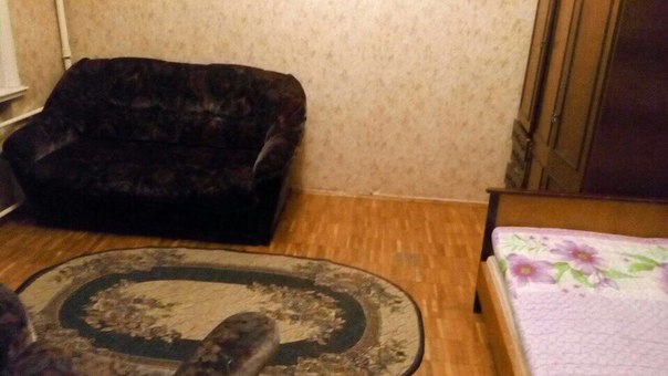 Сдаётся комната в дружной 4 комнатной квартире исключительно для одной девушки до 32 лет! До метро Павелецкая- 3 минуты!!!!!, Добрынинская- 10 минут. Комната с большим окном, является смежной с моей комнатой. Есть все необходимое. В квартире проживают только женщина и девушки. Никто не курит. Курящих просьба не беспокоить. Животных нет. Тихо и спокойно. Залог можно разбить. Магазины, аптеки , кафе возле дома в полном изобилии. Цена 17000+свет+интернет. Мой телефон 89150167676 или пишите в лс<br> - фото Фото: Сдаётся комната в дружной 4 комнатной квартире исключительно для одной девушки до 32 лет! До метро Павелецкая- 3 минуты!!!!!, Добрынинская- 10 минут. Комната с большим окном, является смежной с моей комнатой. Есть все необходимое. В квартире проживают только женщина и девушки. Никто не курит. Курящих просьба не беспокоить. Животных нет. Тихо и спокойно. Залог можно разбить. Магазины, аптеки , кафе возле дома в полном изобилии. Цена 17000+свет+интернет. Мой телефон 89150167676 или пишите в лс<br>