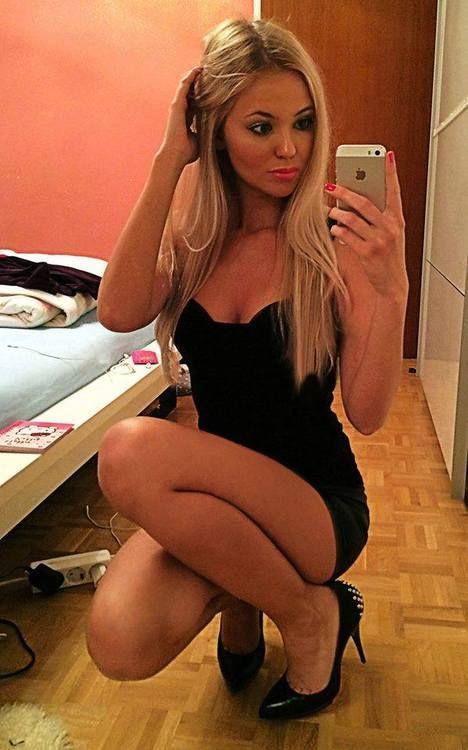 Pierced amateur swarthy double sex toys