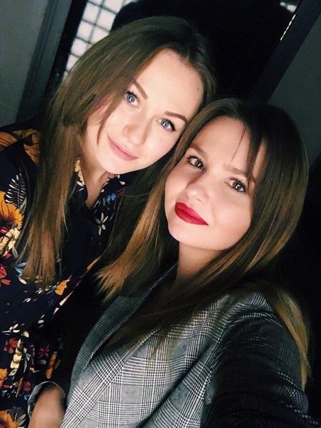 Фото: Мы с подругой в поисках уютного уголка для нас и маленькой котейки :) <br>Ищем 2-х комнатную квартиру в пешей доступности от метро (не более 10ти минут). Хотелось бы видеть не бабушкин вариант, с наличием всей мебели и бытовой техники, ну или с возможностью ее докупить) <br>Метро не принципиально, но чем ближе к центру, тем лучше естественно) <br>Бюджет рассматриваем до 40 тыс. <br>Своевременную оплату, чистоту и порядок гарантируем<br> Полинская