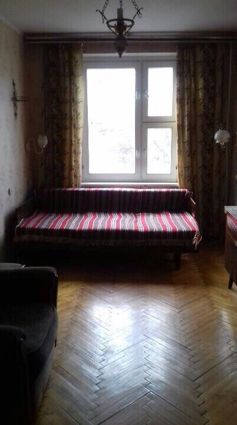 Сдается комната в 2-комнатной квартире. Рассмотрю одного,двух человек.М. Октябрьское поле. 20 минут пешком или 3 остановки на транспорте. Спокойный район, есть вся инфраструктура. Квартира очень аккуратная, чистая. В комнате диван,шкаф, тумбочка,кресло.. Есть вся необходимая мебель, бытовая техника.Санузел раздельный. Собственница в квартире не проживает. Соседки по квартире две девушки. Абсолютно неконфликтные. <br>Оплата для одного 16000 + 16000 страховой депозит , для двоих чуть дороже.В цену входят коммунальные платежи.<br> - фото Фото: Сдается комната в 2-комнатной квартире. Рассмотрю одного,двух человек.М. Октябрьское поле. 20 минут пешком или 3 остановки на транспорте. Спокойный район, есть вся инфраструктура. Квартира очень аккуратная, чистая. В комнате диван,шкаф, тумбочка,кресло.. Есть вся необходимая мебель, бытовая техника.Санузел раздельный. Собственница в квартире не проживает. Соседки по квартире две девушки. Абсолютно неконфликтные. <br>Оплата для одного 16000 + 16000 страховой депозит , для двоих чуть дороже.В цену входят коммунальные платежи.<br>