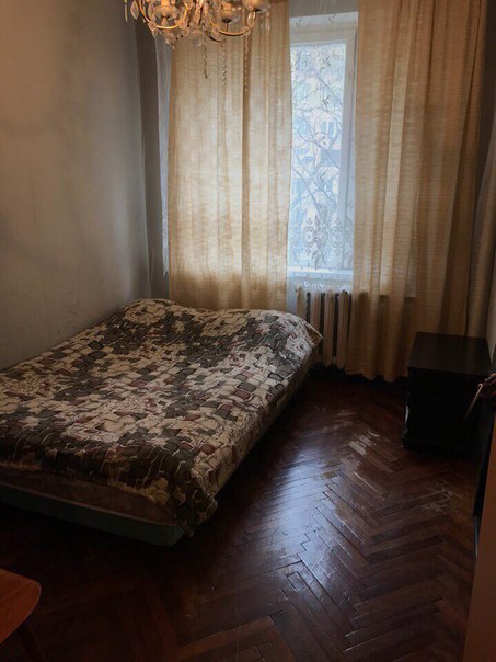 Сдаётся комната в двушке 18000.<br>Агентам просьба не беспокоить!<br>В 10 мин ходьбы от метро Бауманская, в квартире есть все необходимое для проживание (стир. машина, микроволновка, чайник и т.д). Интернет есть, комун. услуги по счетчикам: свет, вода хол/гор. Предпочтение одна девушка- женщина без вредных привычек, адекватные, платежеспособные.<br>Муж пол не беспокоить! <br>Рядом магазины,тц, остановки. <br>Комната готова к заселению. <br>Доп вопросы в личку)<br> - фото Фото: Сдаётся комната в двушке 18000.<br>Агентам просьба не беспокоить!<br>В 10 мин ходьбы от метро Бауманская, в квартире есть все необходимое для проживание (стир. машина, микроволновка, чайник и т.д). Интернет есть, комун. услуги по счетчикам: свет, вода хол/гор. Предпочтение одна девушка- женщина без вредных привычек, адекватные, платежеспособные.<br>Муж пол не беспокоить! <br>Рядом магазины,тц, остановки. <br>Комната готова к заселению. <br>Доп вопросы в личку)<br>