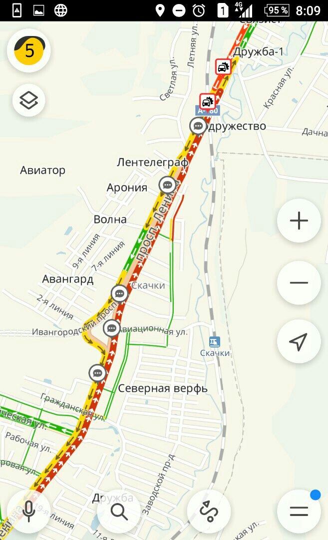 ДТП с маршруткой заблокировало дорогу из Красного Села в Петербург