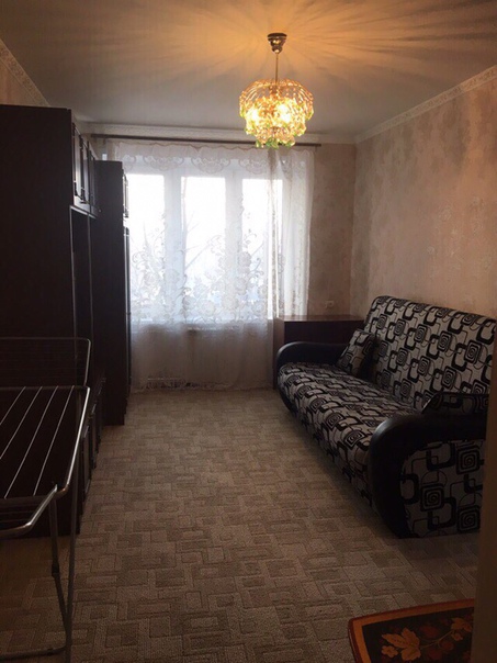 В 2-х комнатной квартире сдаётся комната, м. Рязанский проспект , 15 мин пешком.<br>Мебель: кровать, шкаф, комод, кресло. <br>Просторная кухня, стиралка, раздельная ванная комната и туалет . <br>Одна комната уже сдается молодому человеку. <br>17500 в мес. + залог (10.000)и свет/вода по счетчику на пополам со вторым жильцом . <br>Звонить только по номеру телефона. <br>89169198585 -Игорь<br><br> - фото Фото: В 2-х комнатной квартире сдаётся комната, м. Рязанский проспект , 15 мин пешком.<br>Мебель: кровать, шкаф, комод, кресло. <br>Просторная кухня, стиралка, раздельная ванная комната и туалет . <br>Одна комната уже сдается молодому человеку. <br>17500 в мес. + залог (10.000)и свет/вода по счетчику на пополам со вторым жильцом . <br>Звонить только по номеру телефона. <br>89169198585 -Игорь<br><br>