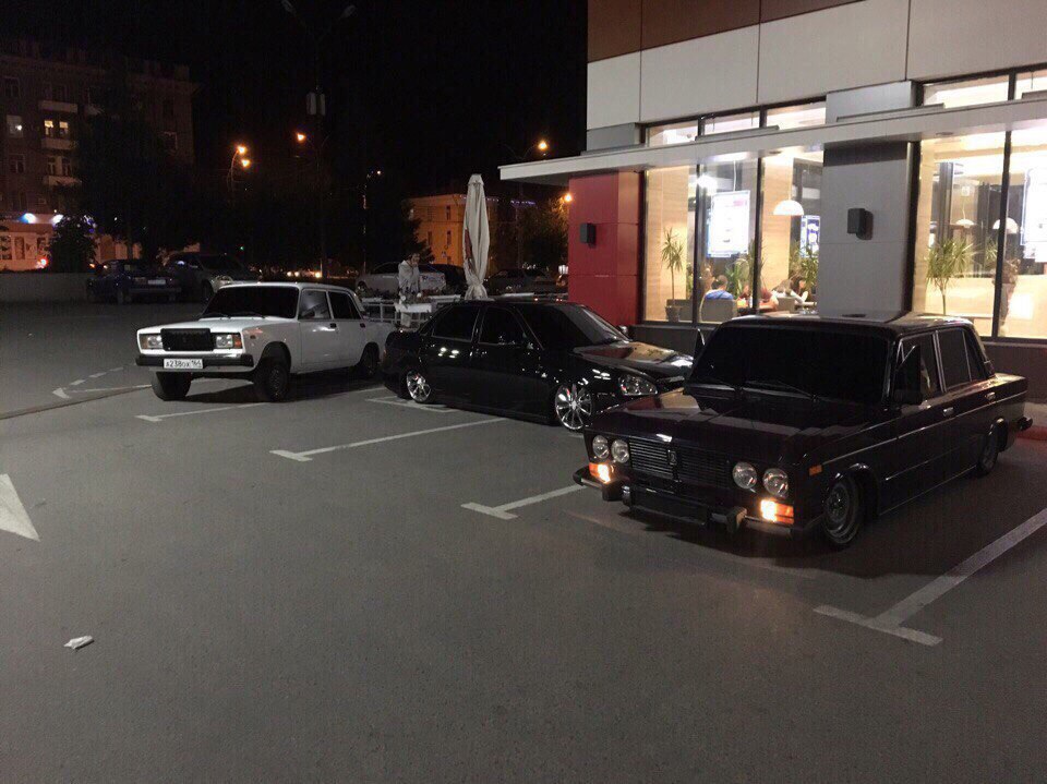 c40w8-RQ2Ys.jpg