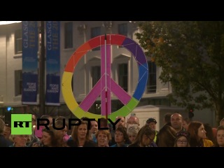 18.09.2014-Специальный эфир.Сторонники независимости Каталонии поддержали своих«коллег»из Шотландии.(Дата-18.09.2014г.,1152мск.YouTube-RT на русском)