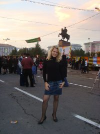 Аня Манакова