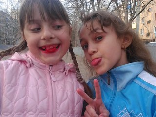 фото девчонки смешные онлайн фото девчонки смешные