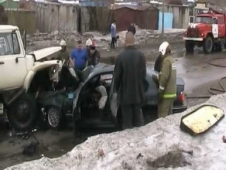 АВАРИЯ г ПЕЧОРА 14,04,2012 УНЁСШАЯ ЖИЗНИ.