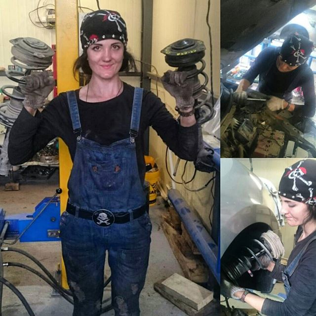 девушка автослесарь. настя автомеханик. настя туманова автомеханик. настя туман механик. девушка автомеханик.