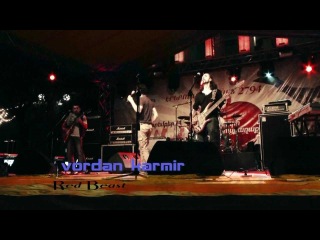 Vordan Karmir - Red Beast (Live in Yerevan 2012)