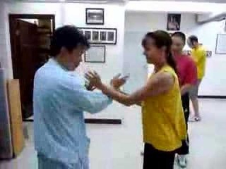 wing chun fung keun chi sao with sifu linda