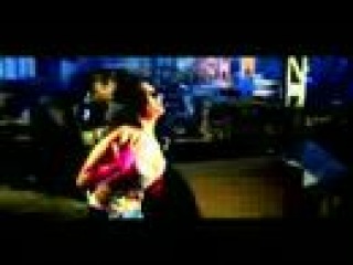 Haifa Wehbe sings