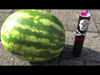 Polenböller vs. Wassermelone