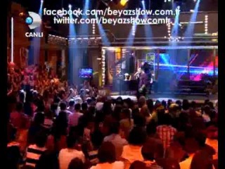 Mustafa Sandal - Aya Benzer - ( Canlı ) Beyaz Show - 5 Ekim 2012 Gala - Kanal D