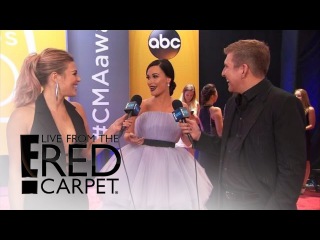 Kacey Musgraves In Awe of Beyonce at 2016 CMA Awards | E! Live from the Red Carpet