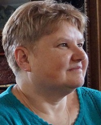 Лариса Сизинцева