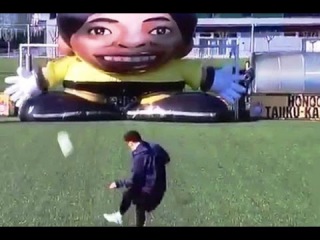 Lionel Messi Beats Giant Robot Keeper ► Unbelievable Precision ||HQ||
