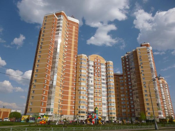 СРОЧНО СДАМ КОМНАТУ, СОБСТВЕННИК! ДЕПОЗИТА НЕТ! ТОЛЬКО СЛАВЯНЕ! <br>16 кв.м. в трешке в новом доме! Москва. Метро Планерная, Речной вокзал. <br>В комнате тв, двуспальная кровать, стол, шкаф. Рядом с комнатой ванная! Все удобства: вай фай, большая кухня, стиральная машина, консьерж, чистый район. Рядом Ашан, куча магазинов и аптек. <br>16000руб./мес. никаких дополнительных оплат нет! <br>ЗВОНИТЕ (не пишите в лс) собственнику: Алексей 8-926-822-36-37 - фото Фото: СРОЧНО СДАМ КОМНАТУ, СОБСТВЕННИК! ДЕПОЗИТА НЕТ! ТОЛЬКО СЛАВЯНЕ! <br>16 кв.м. в трешке в новом доме! Москва. Метро Планерная, Речной вокзал. <br>В комнате тв, двуспальная кровать, стол, шкаф. Рядом с комнатой ванная! Все удобства: вай фай, большая кухня, стиральная машина, консьерж, чистый район. Рядом Ашан, куча магазинов и аптек. <br>16000руб./мес. никаких дополнительных оплат нет! <br>ЗВОНИТЕ (не пишите в лс) собственнику: Алексей 8-926-822-36-37