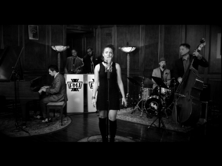Postmodern Jukebox и Caroline Baran представили кавер-версию песни