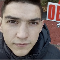 Максим Божко