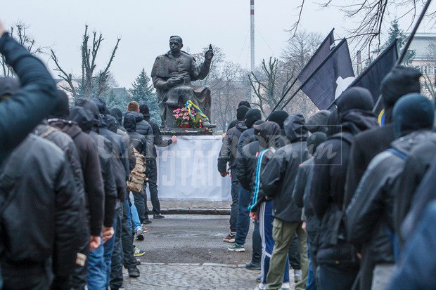 Karpatszka Szics felvonulása Ungváron, képanyag: 64 kép WuiXdGZZWa8