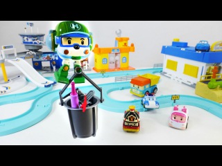 Spielzeugautos: Robocar Poli - Hellys Geschenke - Videos mit beliebten Trickfilmfiguren