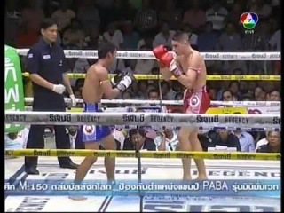 Damien ALAMOS vs Apisak K.T. Gym